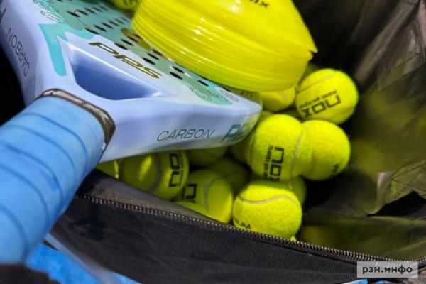 В Рязани начали играть в падел. Почему этот вид спорта так популярен?