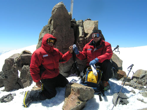 Наши на Эльбрусе