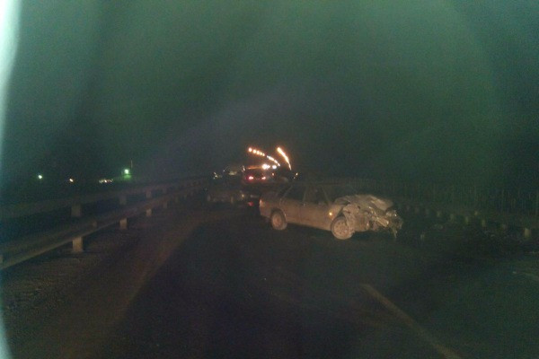 В ДТП у рязанского моста через Оку пострадали два человека