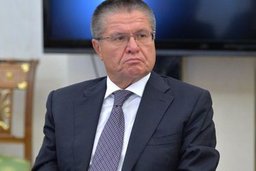Улюкаева отправили под домашний арест