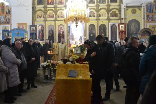 Рязанцы простились со священником, умершим после скандала из-за нарушения ПДД Рязанцы простились со священником, умершим после скандала из-за нарушения ПДД