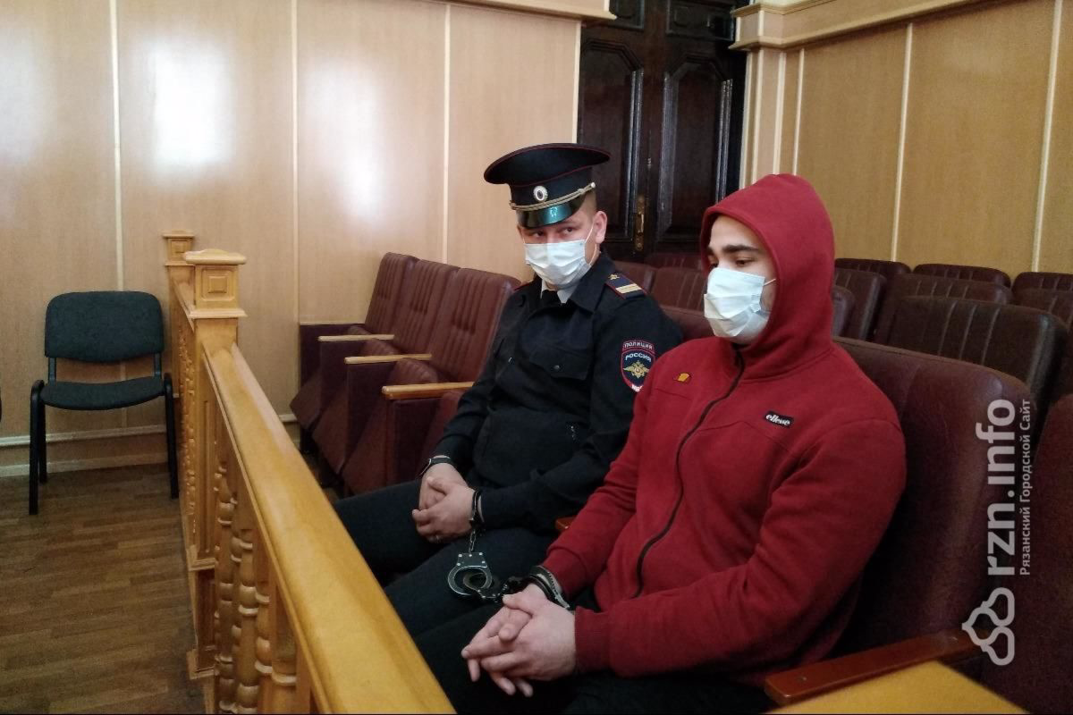 Аднан хассанпур повешание. Стрелок в казани ильназ галявиев. Фсин фото. Векил абдуллаев больница. Наказание убийцам.