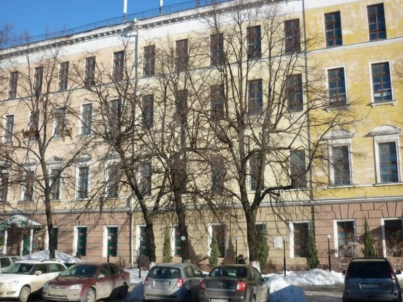На «Авито» выставили на продажу здание фабрики «Рязаньвест» на площади Соборной