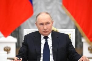 Путин подписал закон о расширении оснований для лишения гражданства России