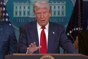 Трамп анонсировал визит в Россию