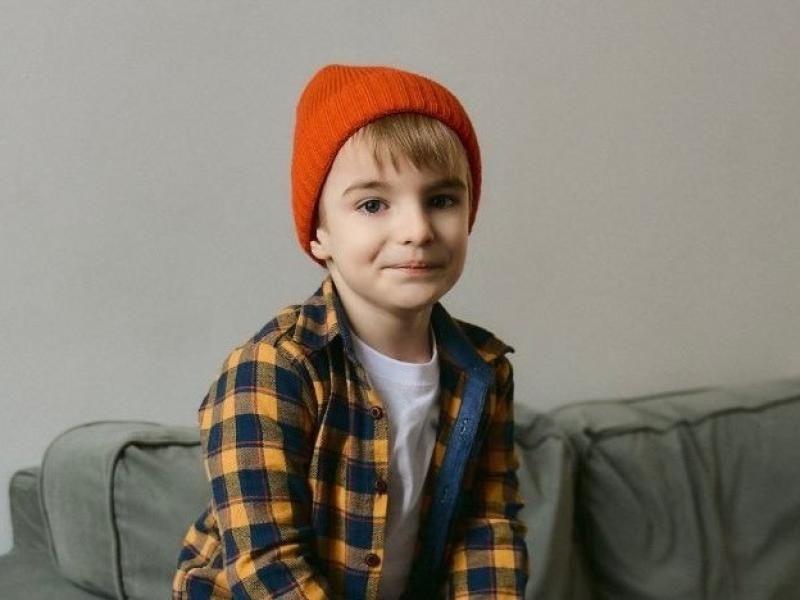 Рязанцев попросили помочь мальчику Максиму с редким диагнозом и собрать 235 млн