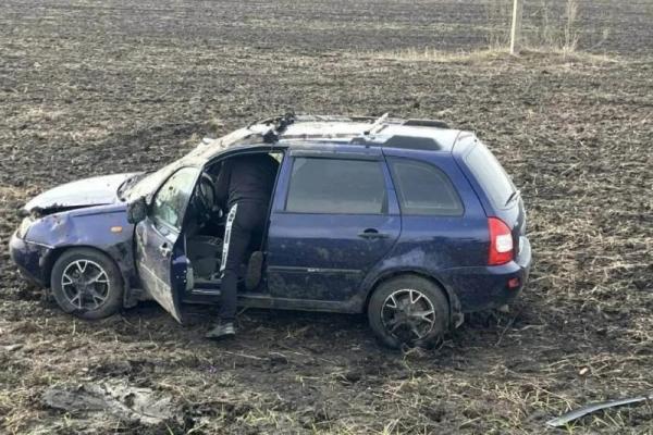 В Рязанской области в ДТП с опрокинувшейся «Ладой» пострадал ребенок