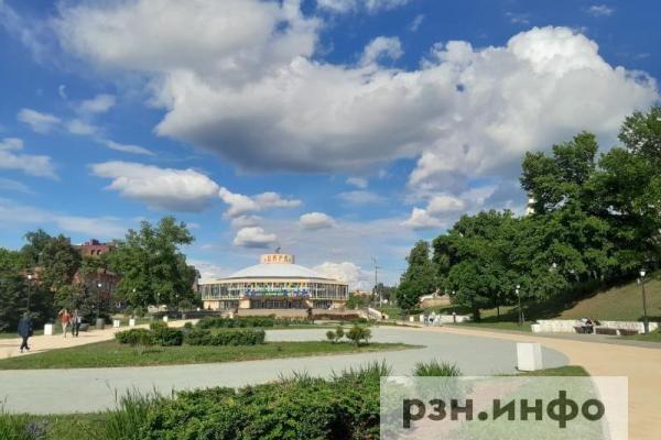 С Лыбедского бульвара убрали часть лавочек