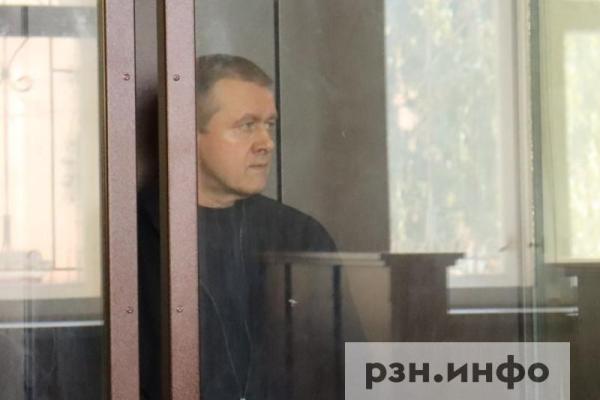 Экс-главу минздрава Прилуцкого допросили в суде по делу Любимова