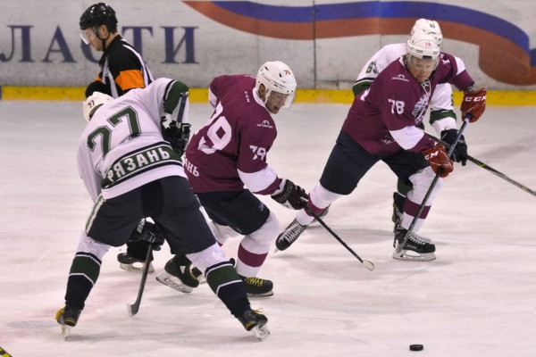 Обзор четвертьфиналов в первой группе «40+» рязанской НХЛ