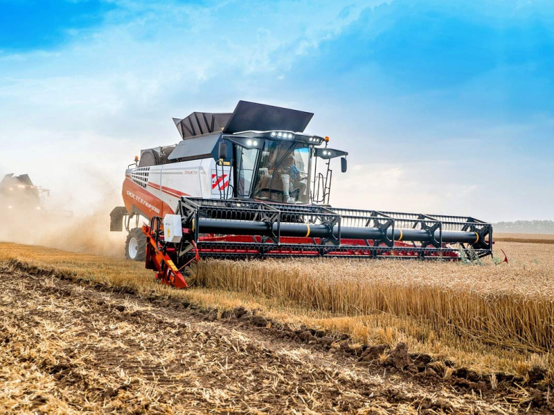 Щедрый урожай — дело техники. Какие комбайны рязанские фермеры считают наиболее эффективными